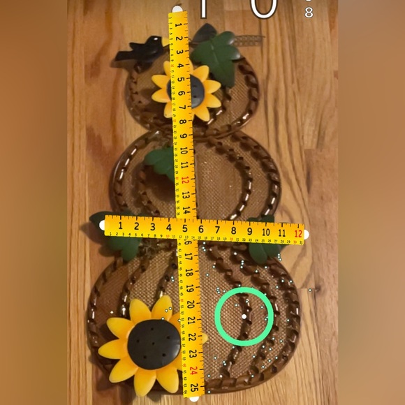 Pumpkins with crow, sunflowers and leaves wall decor - Picture 5 of 5